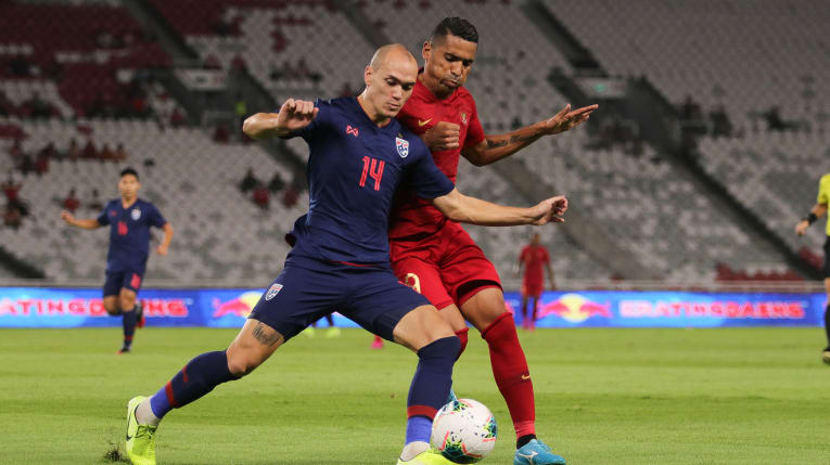 Ảnh bài viết Sự tương phản thú vị của hàng thủ ĐT Việt Nam và Thái Lan