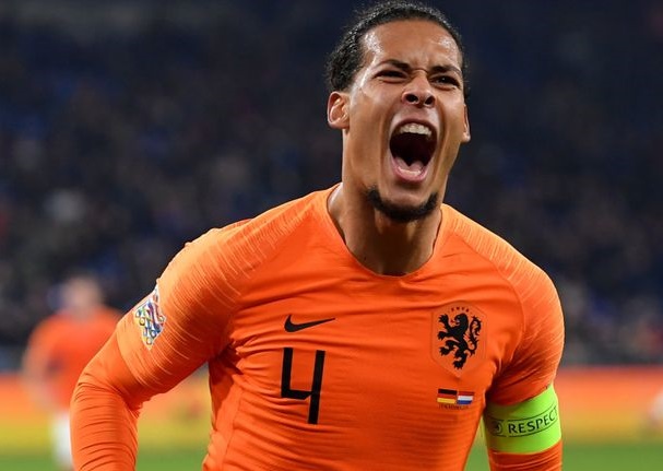 Van Dijk: "Không may cho cậu ấy nhưng tốt cho chúng tôi!"