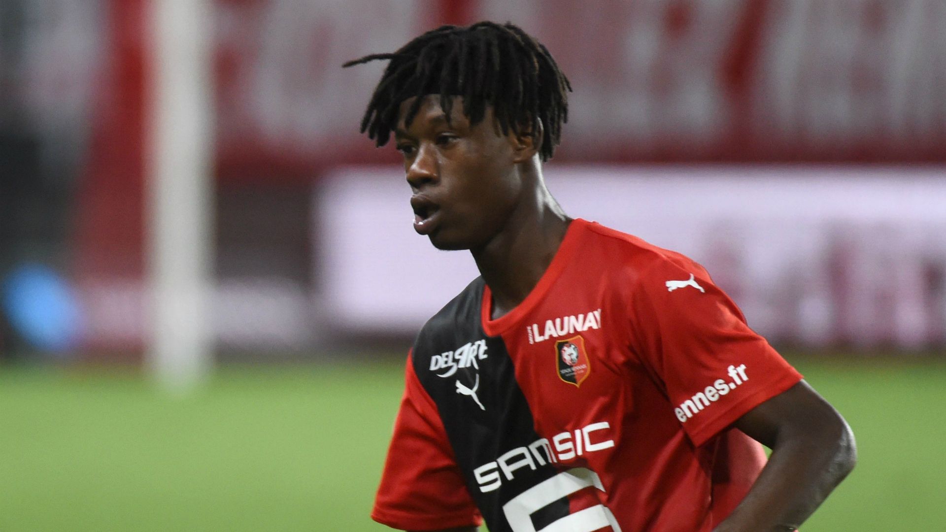 Chủ tịch lên tiếng, Man Utd thực sự đang tìm người thay thế Pogba?