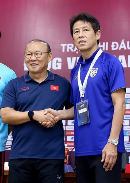 Ảnh bài viết Đấu Việt Nam: Mưu sâu, kế hiểm của HLV Akira Nishino