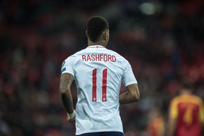 Trước Rashford, chỉ 6 huyền thoại Man Utd làm được điều này