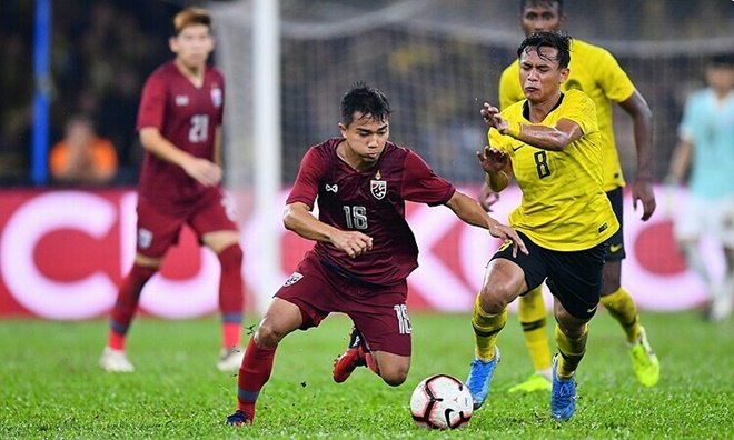Nhìn hình ảnh này, "Messi Thái Lan" có thấy lòng xót xa?
