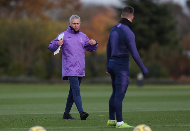CHÍNH THỨC: Jose Mourinho đón thêm 2 'viện binh' cực chất