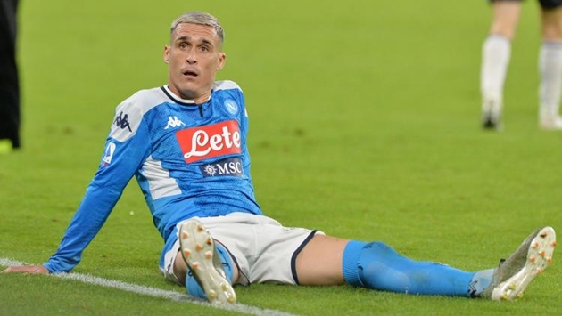Nhận 10 triệu euro, cựu sao Real Madrid chuẩn bị rời “con tàu đắm” Napoli