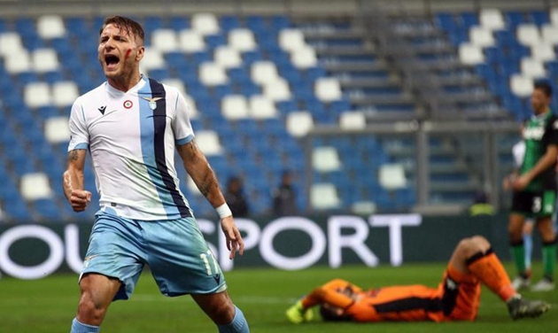 10 khoảnh khắc ấn tượng trên sân cỏ Serie A vào đêm qua: Sinh nhật của sao Man Utd