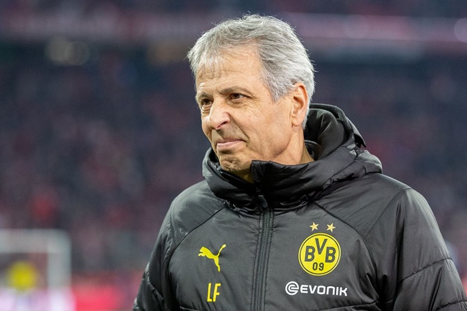 XONG! Sếp lớn Dortmund phá vỡ im lặng về HLV trưởng, chốt xong tương lai