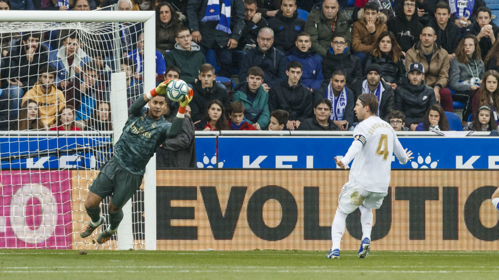 Đây! Ngôi sao sáng nhất giúp Real đả bại Alaves, người được Zidane hết mực ca ngợi