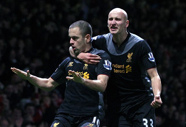 Níu chân Man City, sao Newcastle: "Tôi đã trở thành người hùng của Liverpool"