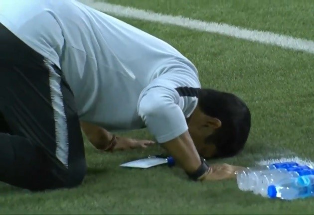 Ảnh bài viết Tiến Dũng mắc sai lầm, HLV Indonesia phản ứng không tưởng