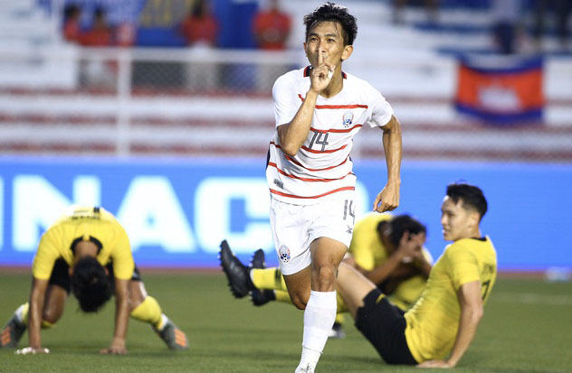 Ảnh bài viết SỐC: Quật ngã Hổ Malay, U22 Campuchia đoạt tấm vé thứ 2 dự Bán kết