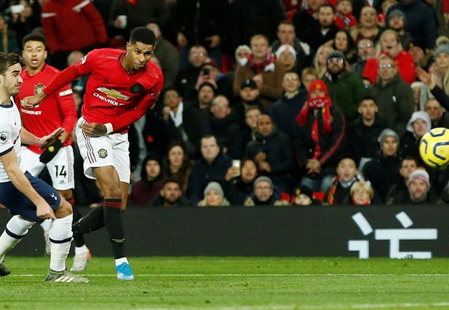 'Không một ai dõi theo Marcus Rashford'