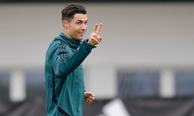 Ảnh bài viết Sóng gió tại Juventus trôi qua, Ronaldo trở thành đối tác của “gã khổng lồ”