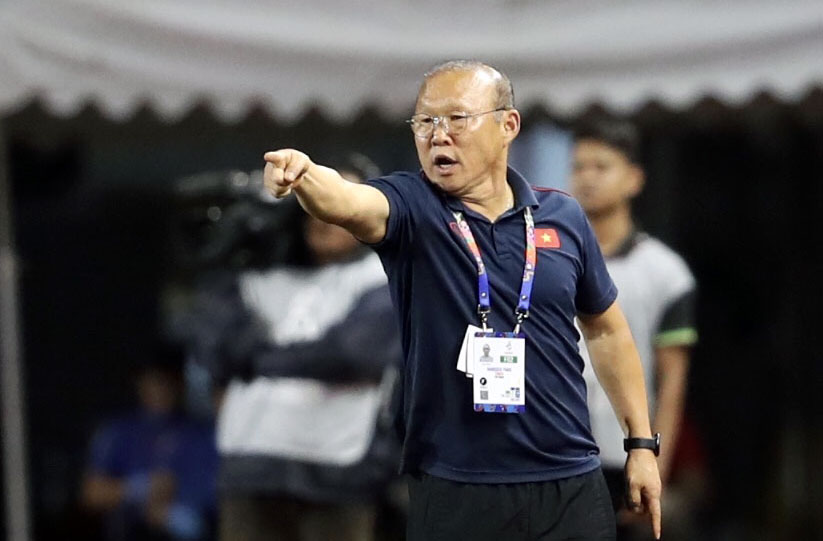 Ảnh bài viết U22 Việt Nam chuyển sang đá 2 tiền đạo: Thầy Park "nhất cử, lưỡng tiện"?