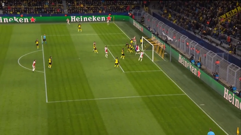 SỐC! Sao châu Âu nhái Tiến Linh, tạo "cú lừa" gây chấn động tại Champions League