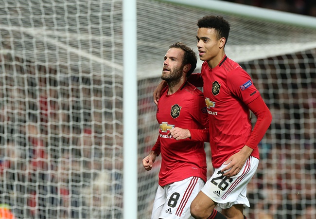 'Man Utd đã hoàn toàn thổi bay đối thủ của mình'