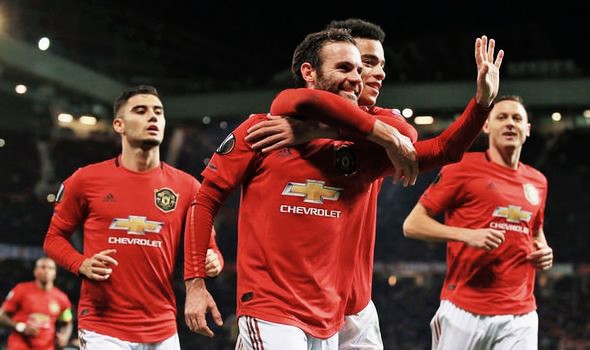 Man Utd 4-0 AZ: Một chiến thắng, bốn sự hồi sinh!