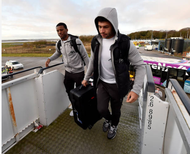 Ảnh bài viết Hành quân đến Qatar, Liverpool bất ngờ mang theo 1 người