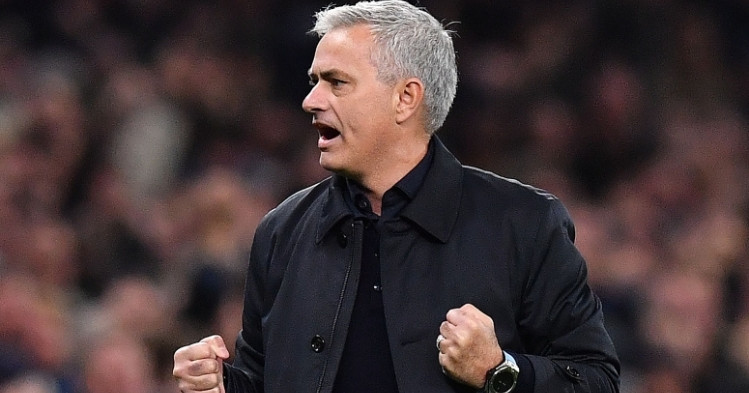 Mourinho phá vỡ im lặng, 'cáo già chuyển nhượng' có gia nhập Tottenham?