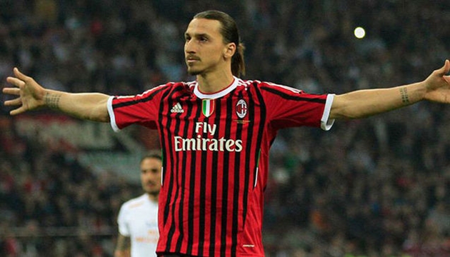 Napoli: Làm ơn, đừng chiêu mộ Ibrahimovic!