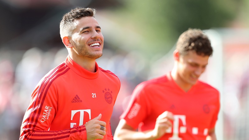 Bayern đón cú hích cực mạnh, tân binh lịch sử xác nhận ngày trở lại