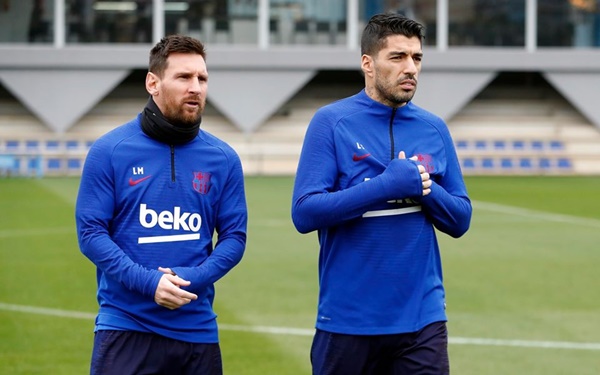 Ảnh bài viết Messi, Suarez căng thẳng trước thềm Siêu kinh điển
