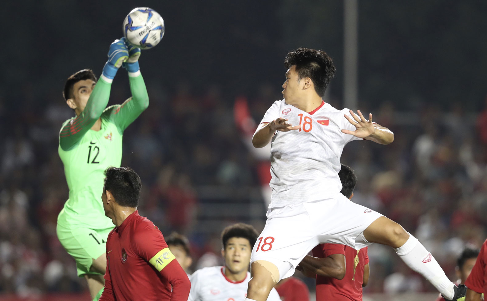 Thời khắc "vượt vũ môn" của thầy trò "phù thủy" Park Hang-seo