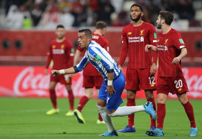 'Không có Van Dijk, hàng thủ Liverpool đã thiếu đi điều đó'