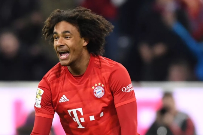 Sát thủ 18 tuổi lu mờ cả Lewandowski, "thần tài" của Bayern là đây chứ đâu