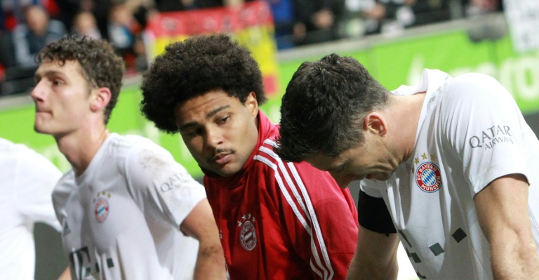 Bundesliga kết thúc lượt đi (P1): Sự sa sút của ông lớn