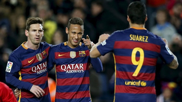 ĐH Barca xuất sắc nhất thập kỷ: Hàng tiền vệ khủng 'tiếp đạn' cho MSN