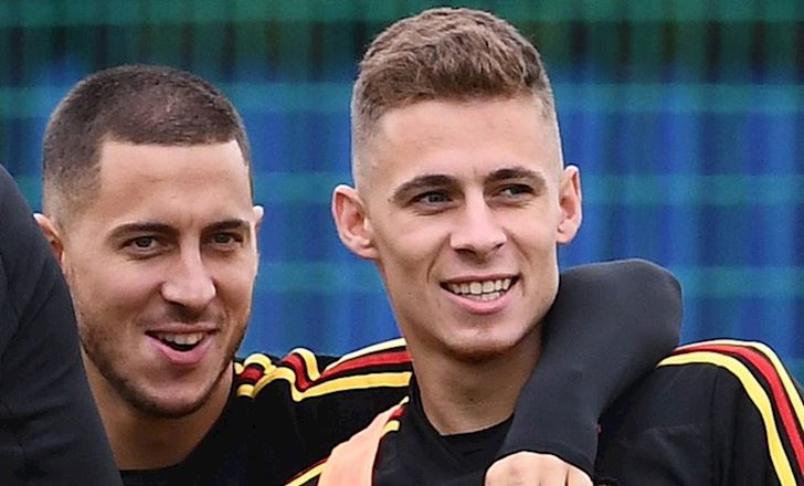 Cựu sao Chelsea tiết lộ lý do gây choáng khiến Hazard từ chối Bayern