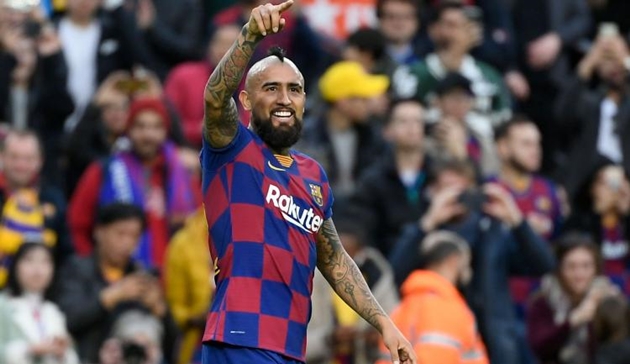 10 tiền vệ đang được các đại gia Serie A săn đón: Sao Man Utd, Arsenal góp mặt