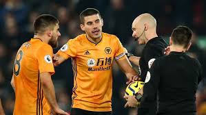 Bị xử ép, đội trưởng của Wolves tuyên bố VAR chỉ là trò hề