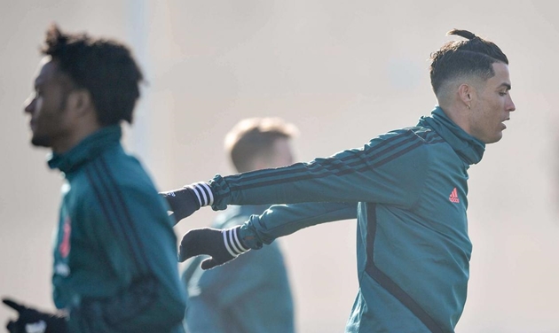 Ăn Tết chưa xong, dàn sao Juventus đã phải quay trở lại tập luyện