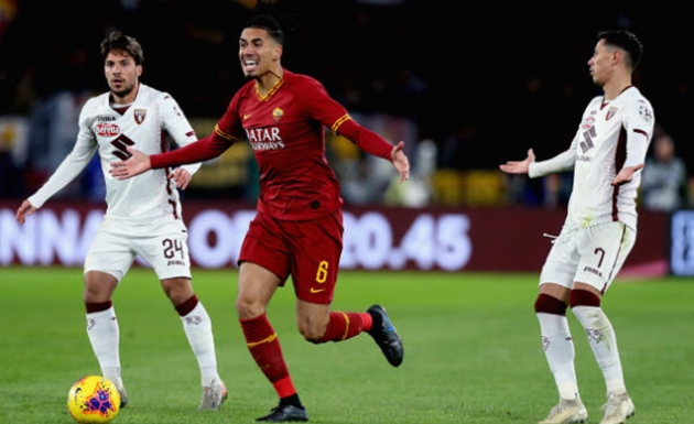 Sao Man Utd mắc sai lầm, AS Roma nhận trái đắng ngay tại Olimpico