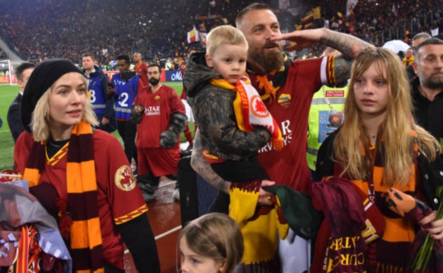 Ảnh bài viết Lời tâm sự xúc động của De Rossi: "Tôi không muốn rời xa bóng đá, đó là cuộc sống"