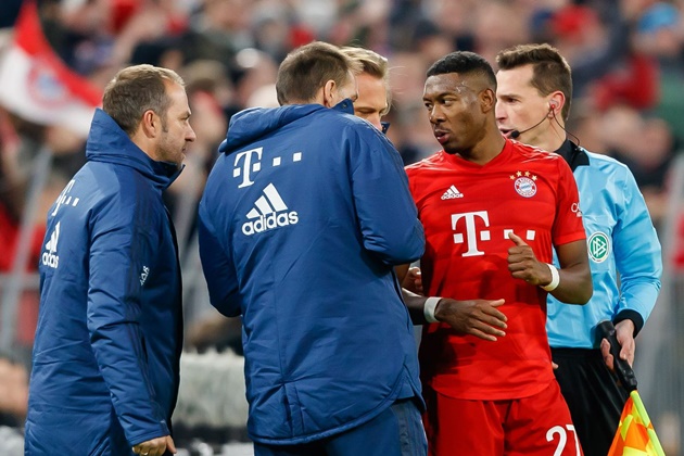 Yêu cầu 1 điều, thuyền trưởng Bayern bị sếp lớn 'dằn mặt'