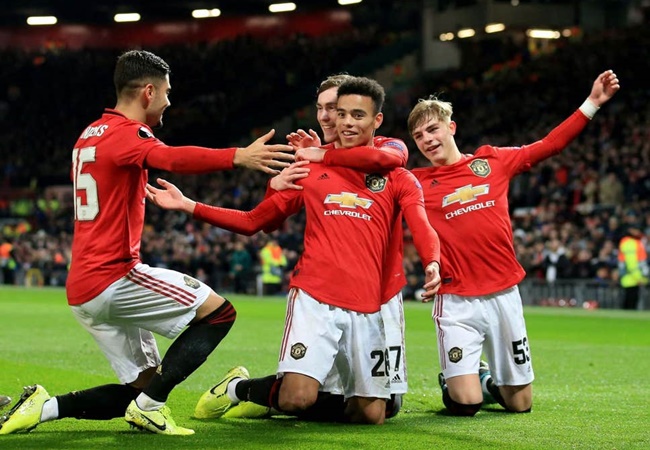 Greenwood và 'số 10 xịn' ra sân, Man Utd sẵn sàng 'thổi bay' Wolves?
