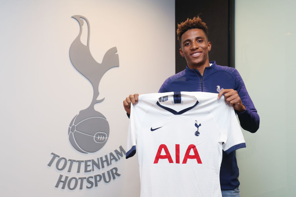CHÍNH THỨC: Tottenham thông báo, Mourinho có viện binh 'siêu chất'