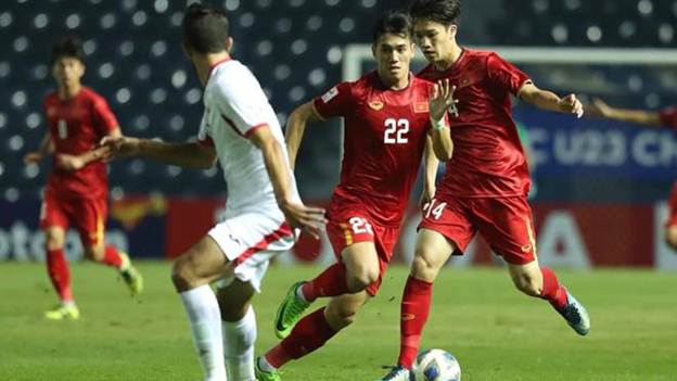 U23 Việt Nam dù ở khe cửa hẹp, CĐV Đà Nẵng vẫn xuống đường cổ vũ thầy trò HLV Park Hang Seo