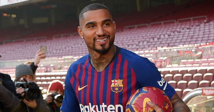 8 thương vụ mùa Đông thất bại của Barca: Hoàng tử lang thang