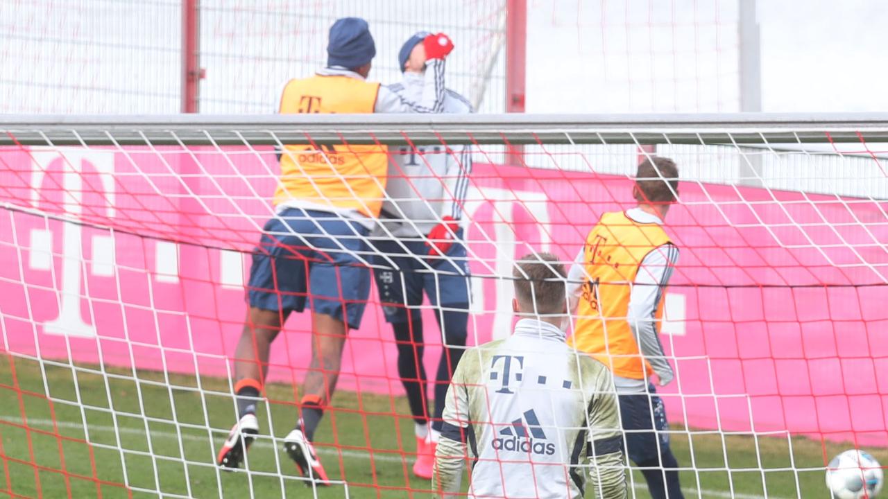 SỐC! Nội bộ của Bayern choảng nhau, các trụ cột căng thẳng cực độ