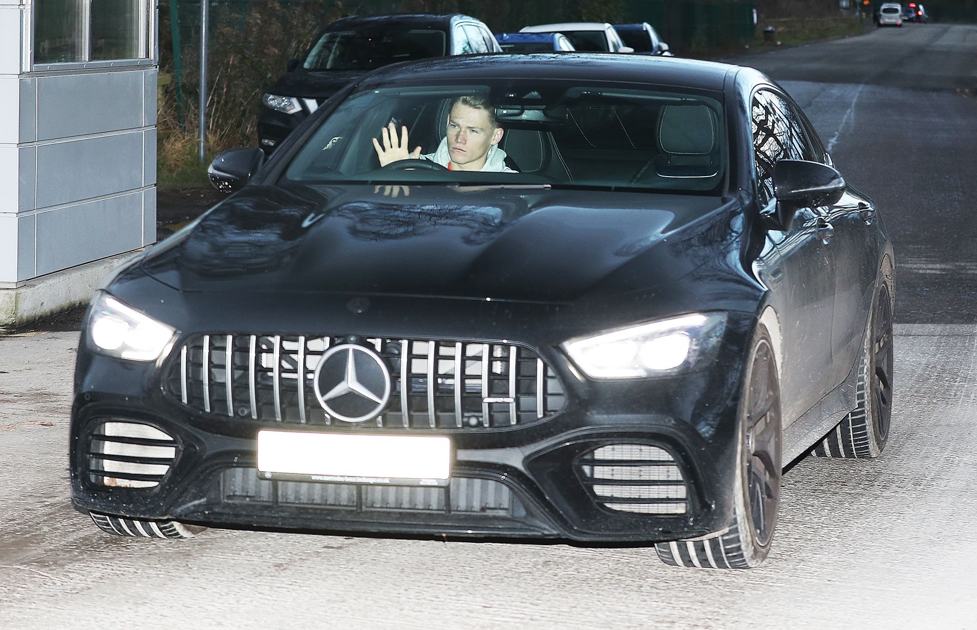 Ảnh bài viết 2 "tân binh khác" có mặt, cùng Fernandes tạo bộ 3 hủy diệt ở M.U