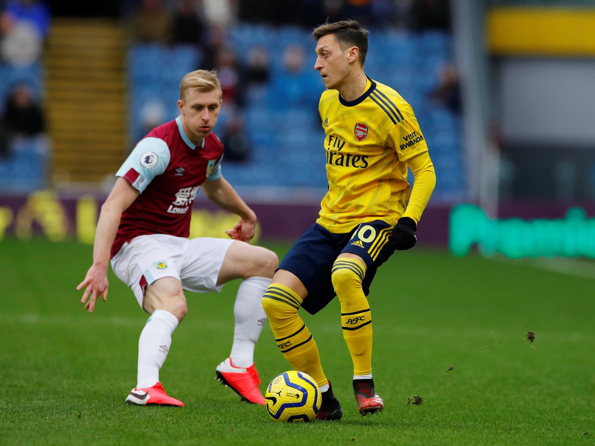 Ảnh bài viết Arsenal hòa thất vọng, B/R Football "troll" cực thâm thúy