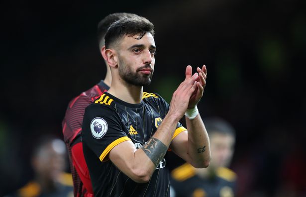Ảnh bài viết CĐV Man Utd: "Đó là CLB tốt hơn. Chúng ta đã mất Fernandes"
