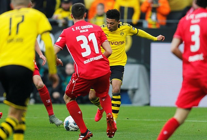 Lu mờ cả Haaland, "thần đồng" 120 triệu của Dortmund khiến dư luận ngã ngửa