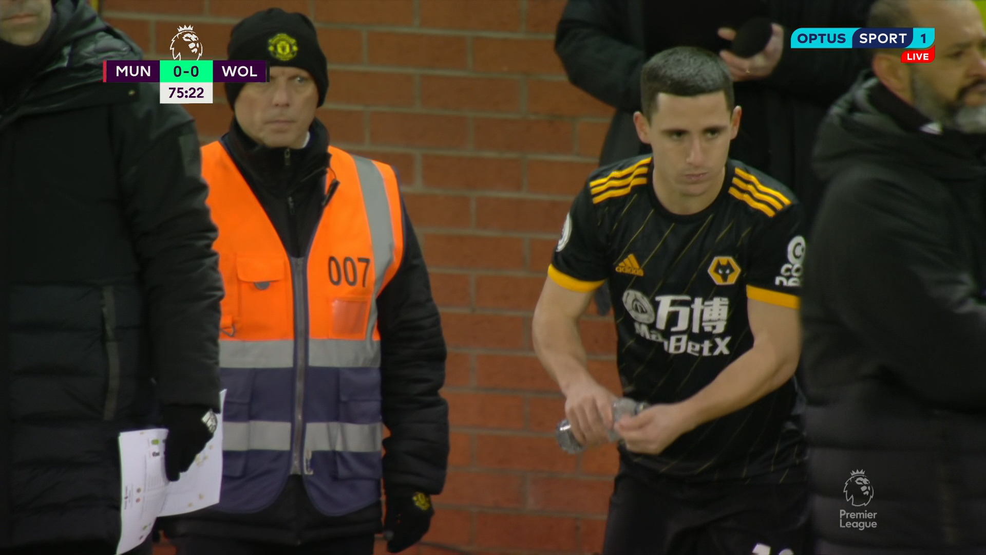 Neville: "Cậu ấy làm tôi nhớ đến Eden Hazard"