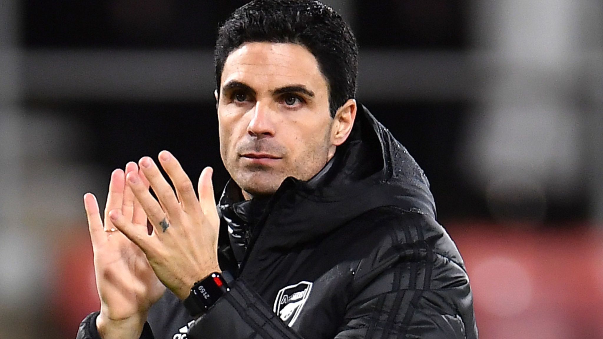 Vì sao Arsenal gặp ai cũng hòa?
