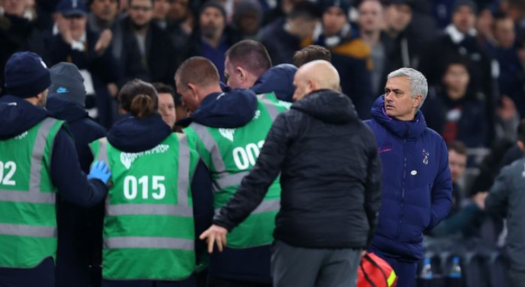 Thoát chết ngoạn mục, Mourinho thừa nhận Tottenham "kiệt sức"