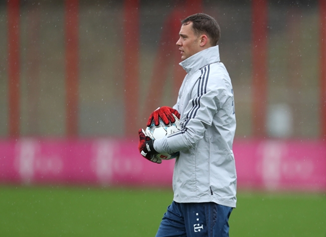 Chấm dứt đồn đoán, sếp lớn Bayern chốt tương lai của "thủ thành bất khả xâm phạm"